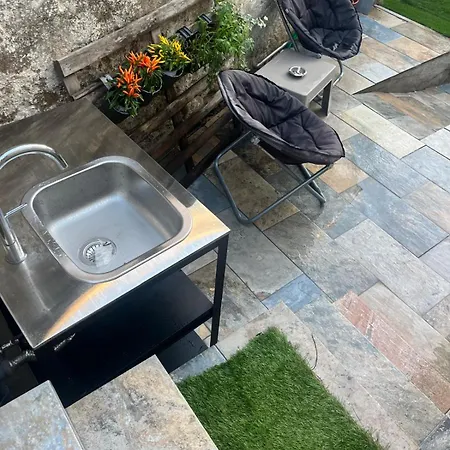 Friend's House * Maía