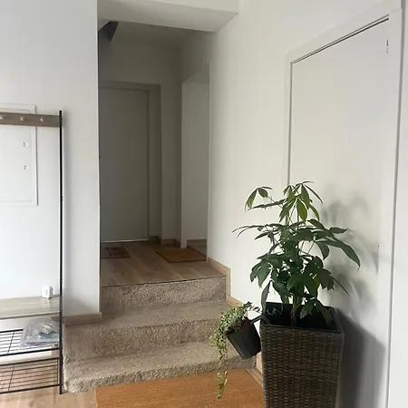 Хостел Friend's House *