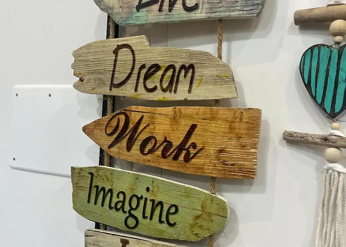 Hostal Friend's House *